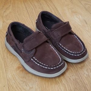Boys Sperry boat shoes